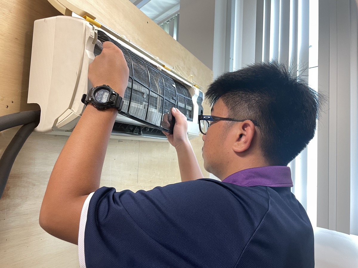 Air-Conditioning System Maintenance